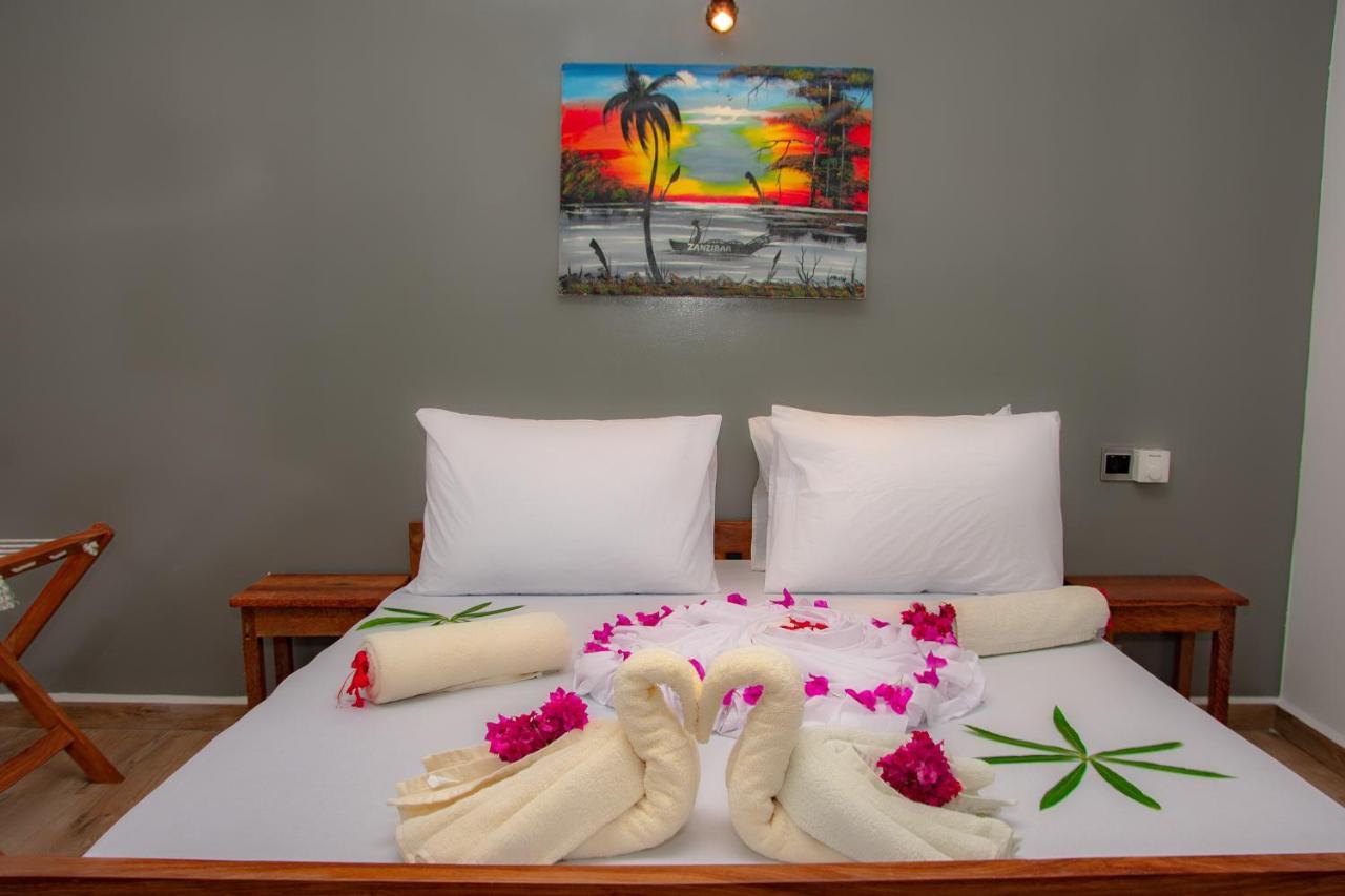 Little Pompeji Boutique Hotel - Adults Only Jambiani  Exterior photo